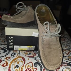 Bass Women's Brown Suede Slip-On Loafers